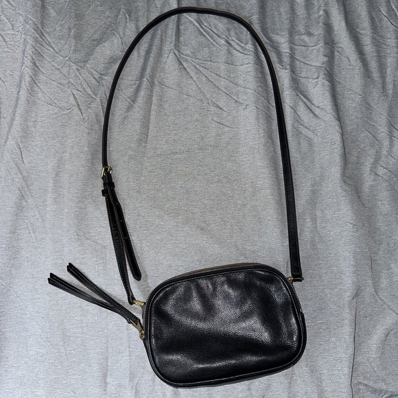 Fossil Elle Crossbody Bag Black Leather Dual Zip Camera Purse Adjustable Strap - Picture 1 of 13